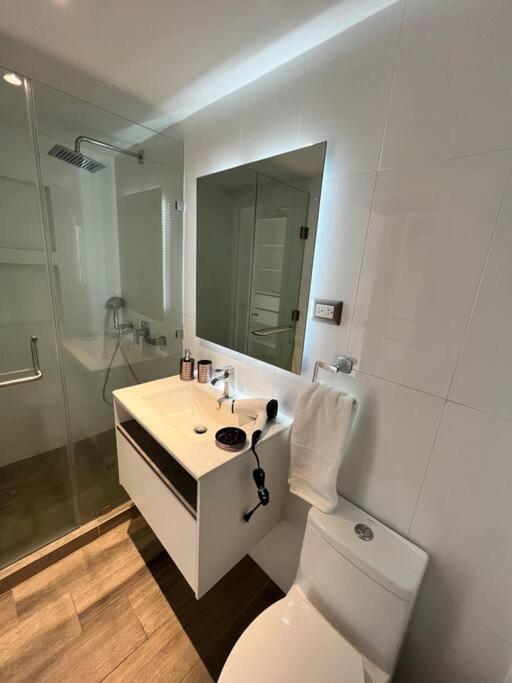 Apartamento 2 Habitaciones, Edificio Airali, Zona 10, Miradolo Guatemala City Exteriör bild