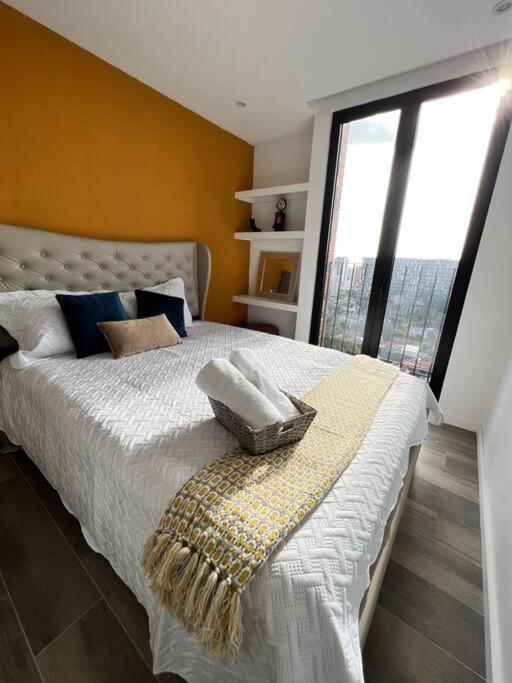 Apartamento 2 Habitaciones, Edificio Airali, Zona 10, Miradolo Guatemala City Exteriör bild