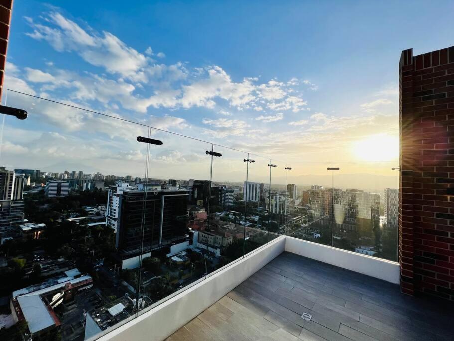 Apartamento 2 Habitaciones, Edificio Airali, Zona 10, Miradolo Guatemala City Exteriör bild